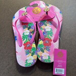 Macbeth Collection by Margaret Josephs Size Medium